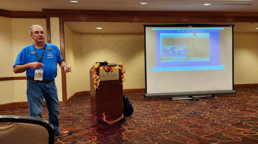 Dave W0DAS Presenting